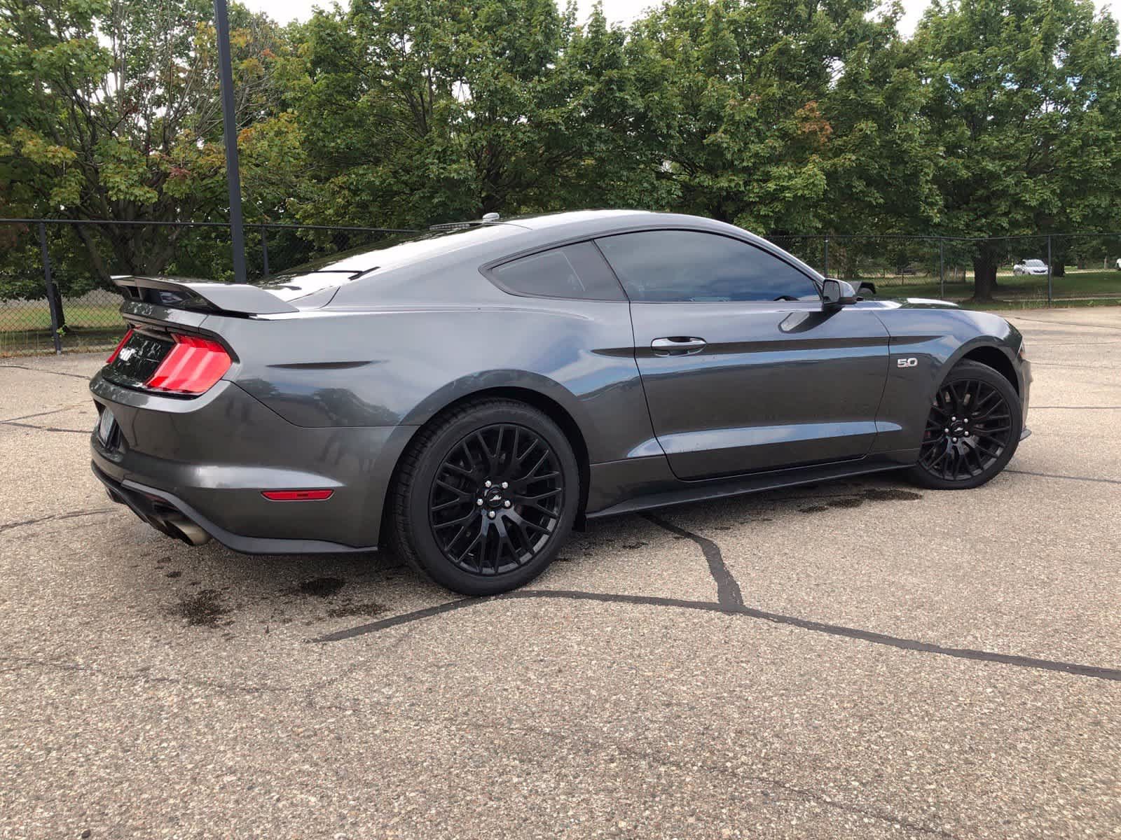 Used 2019 Ford Mustang GT w/ GT Performance Package RWD image 3