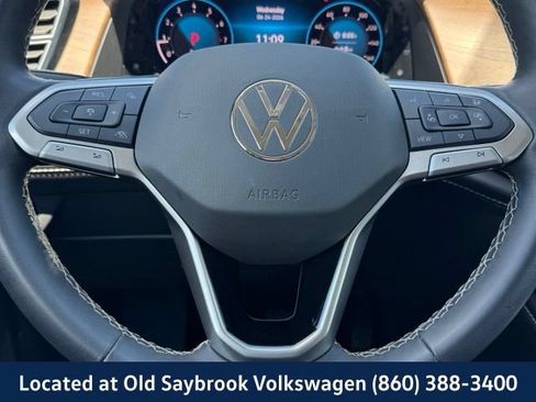 Certified 2024 Volkswagen Atlas SE AWD/4WD image 39