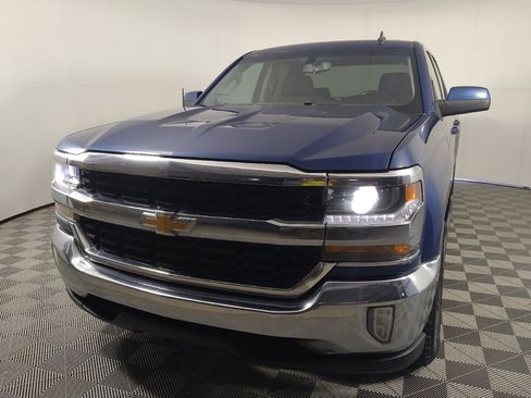 Used 2019 Chevrolet Silverado 1500 LT w/ Texas Edition RWD image 15