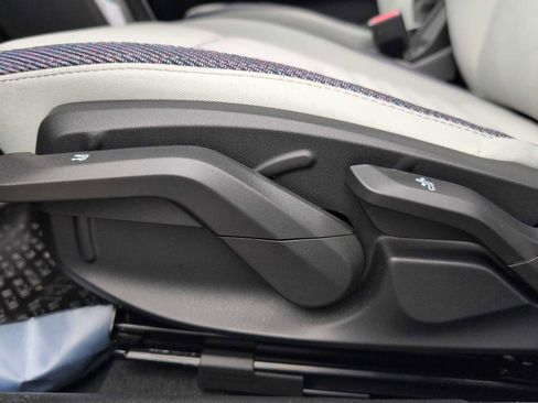 New 2026 MINI Cooper 4-Door Hardtop image 17