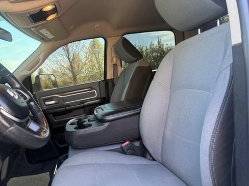 Used 2020 RAM 2500 Big Horn AWD/4WD image 16