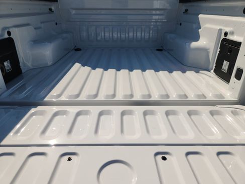 New 2025 Ford Maverick XLT w/ Equipment Group 302A image 24