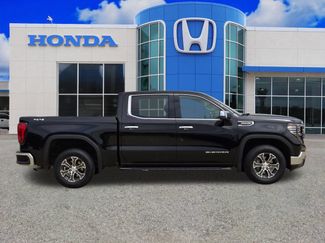 Used 2024 GMC Sierra 1500 SLT AWD/4WD video 2