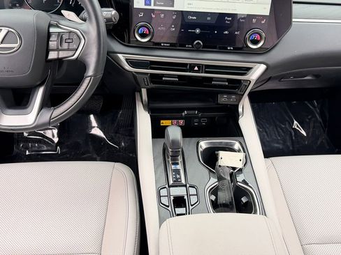 Used 2024 Lexus RX 350 Premium w/ Accessory Package (Z1) AWD/4WD image 14