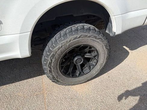 Used 2022 Ford F250 Platinum AWD/4WD image 29