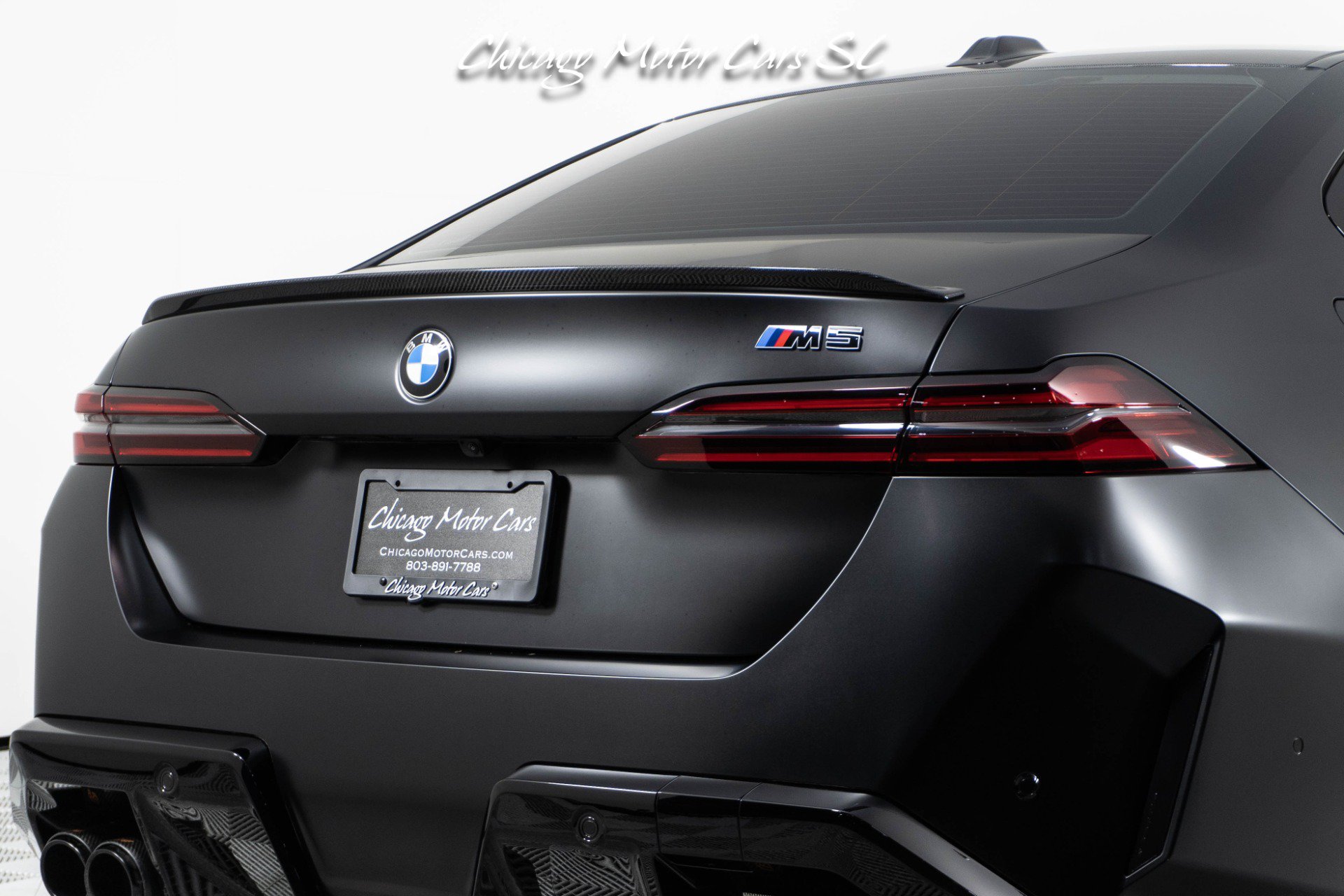 Used 2025 BMW M5 w/ Carbon Package AWD/4WD image 15