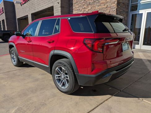 Certified 2025 GMC Terrain Elevation w/ Technology Package II image 3