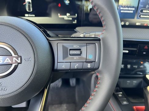 New 2026 Nissan Kicks SR w/ Cold Weather Package image 15