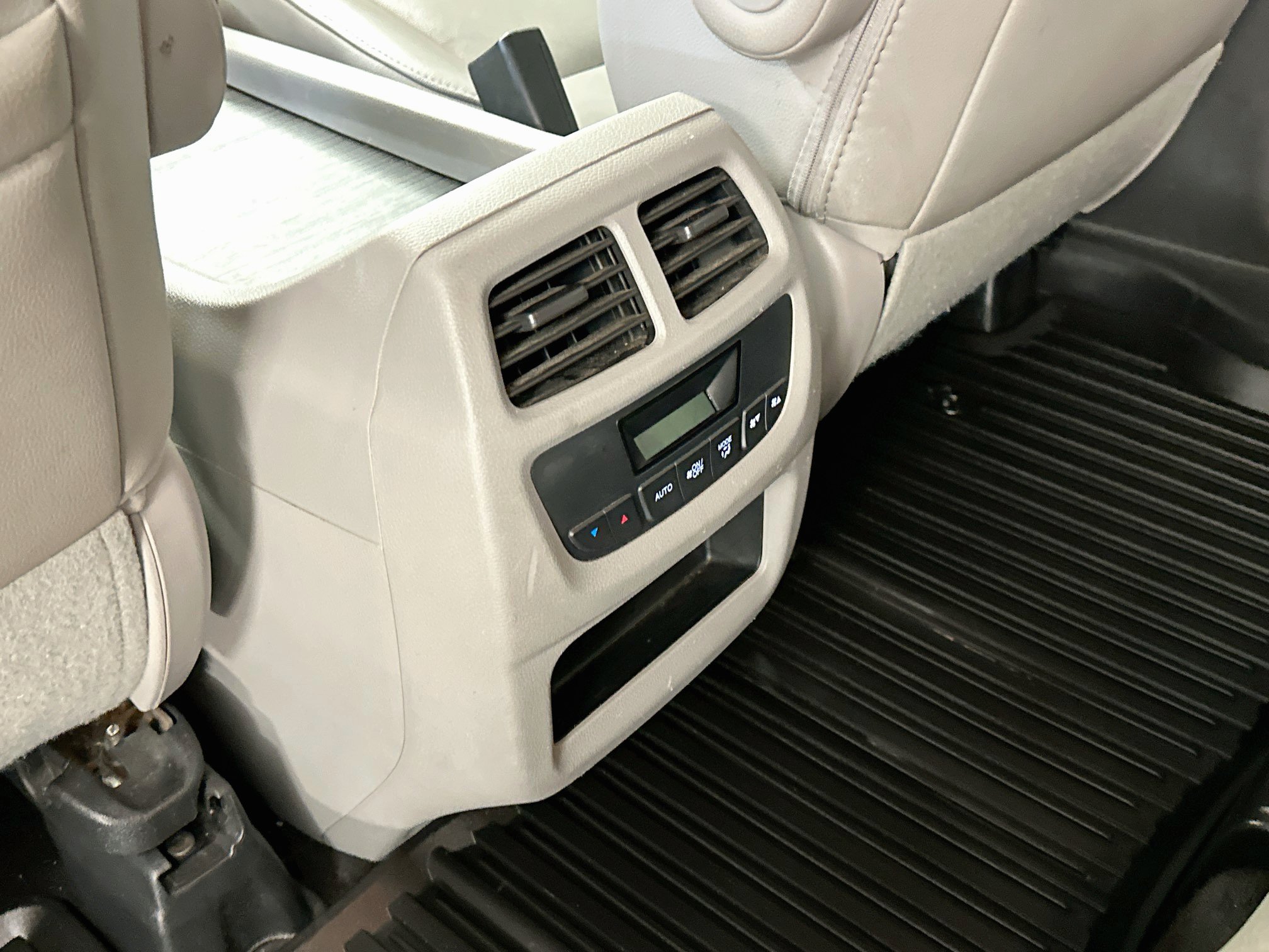 Used 2016 Honda Pilot EX-L image 28