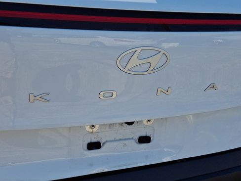 Used 2024 Hyundai Kona SEL FWD image 16