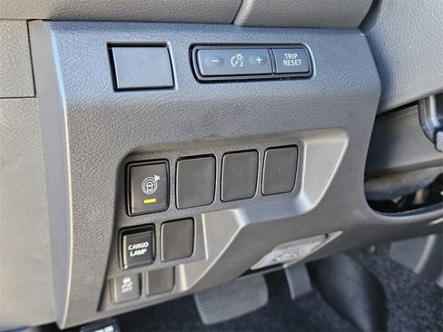 New 2026 Nissan Frontier SV w/ Tow Package image 26