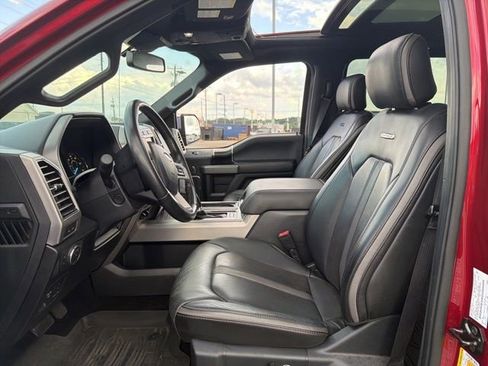 Used 2019 Ford F150 Platinum w/ Equipment Group 701A Luxury AWD/4WD image 11