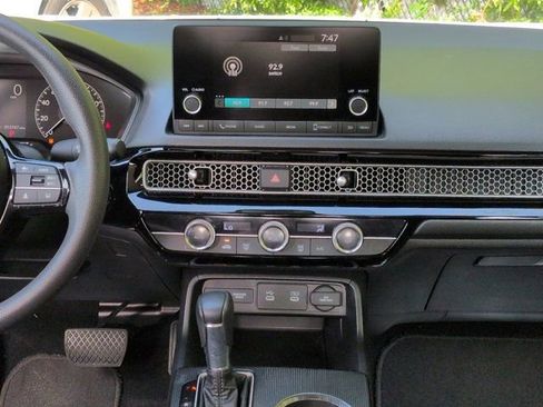 Used 2025 Honda Civic LX image 16