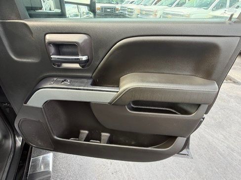 Used 2015 Chevrolet Silverado 2500 LT w/ LT Convenience Package image 18