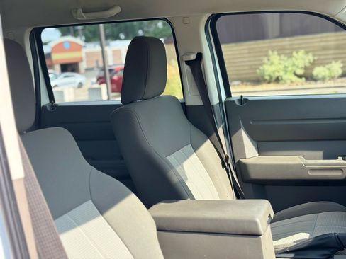 Used 2009 Dodge Nitro SE AWD/4WD image 39