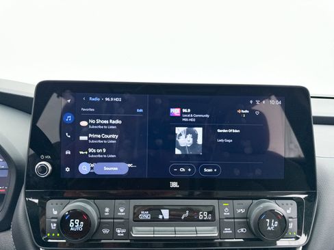 Used 2025 Toyota Grand Highlander FWD image 5
