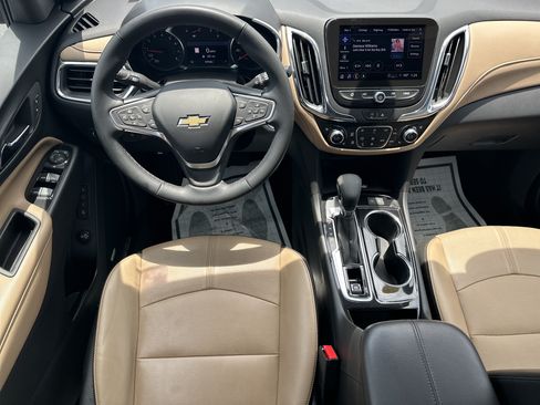 Used 2023 Chevrolet Equinox Premier FWD image 24