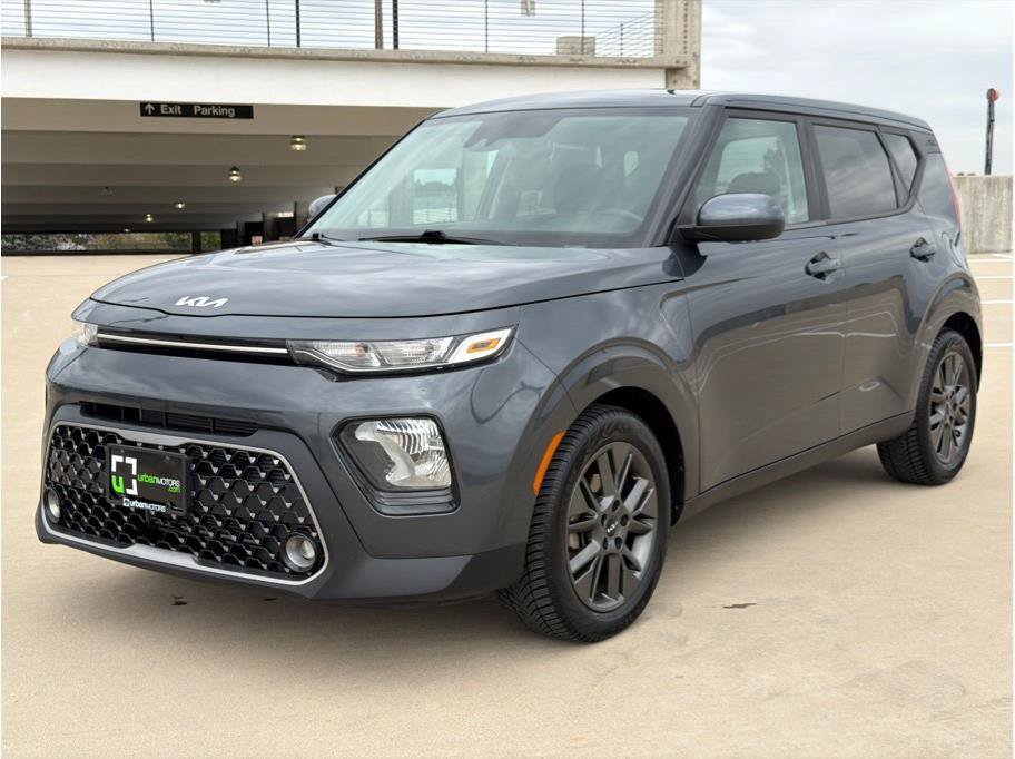 Used 2022 Kia Soul EX FWD image 3