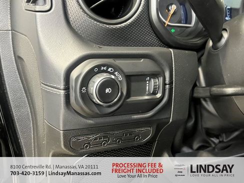 New 2026 Jeep Wrangler Unlimited Rubicon w/ Safety Group image 28