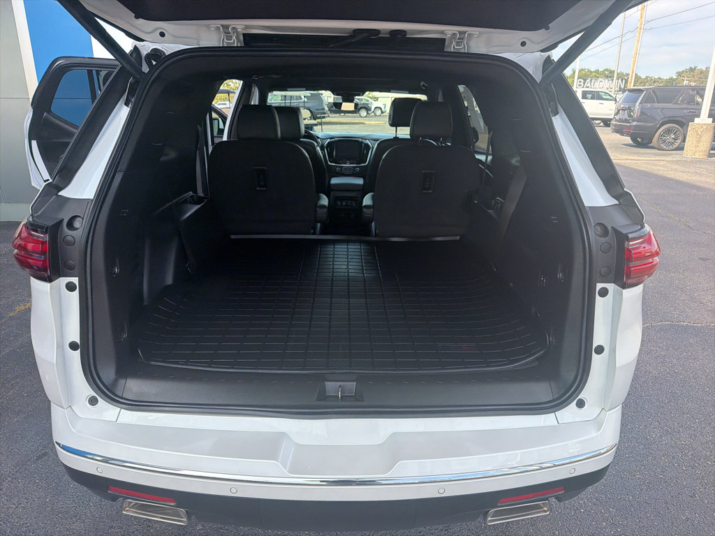 Used 2024 Chevrolet Traverse High Country AWD/4WD image 12