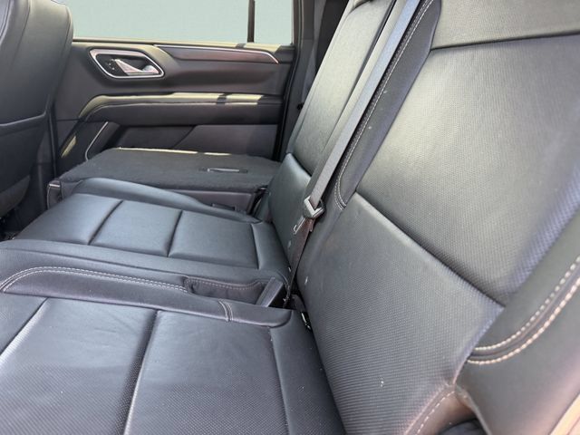 Used 2024 GMC Yukon XL SLT AWD/4WD image 20
