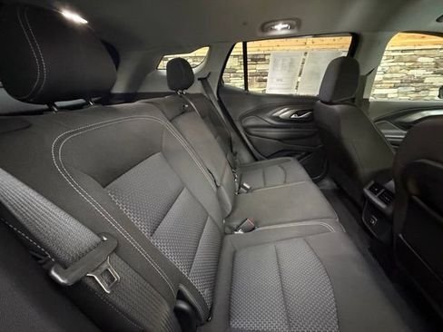 Used 2023 GMC Terrain SLE w/ Driver Convenience Package AWD/4WD image 35