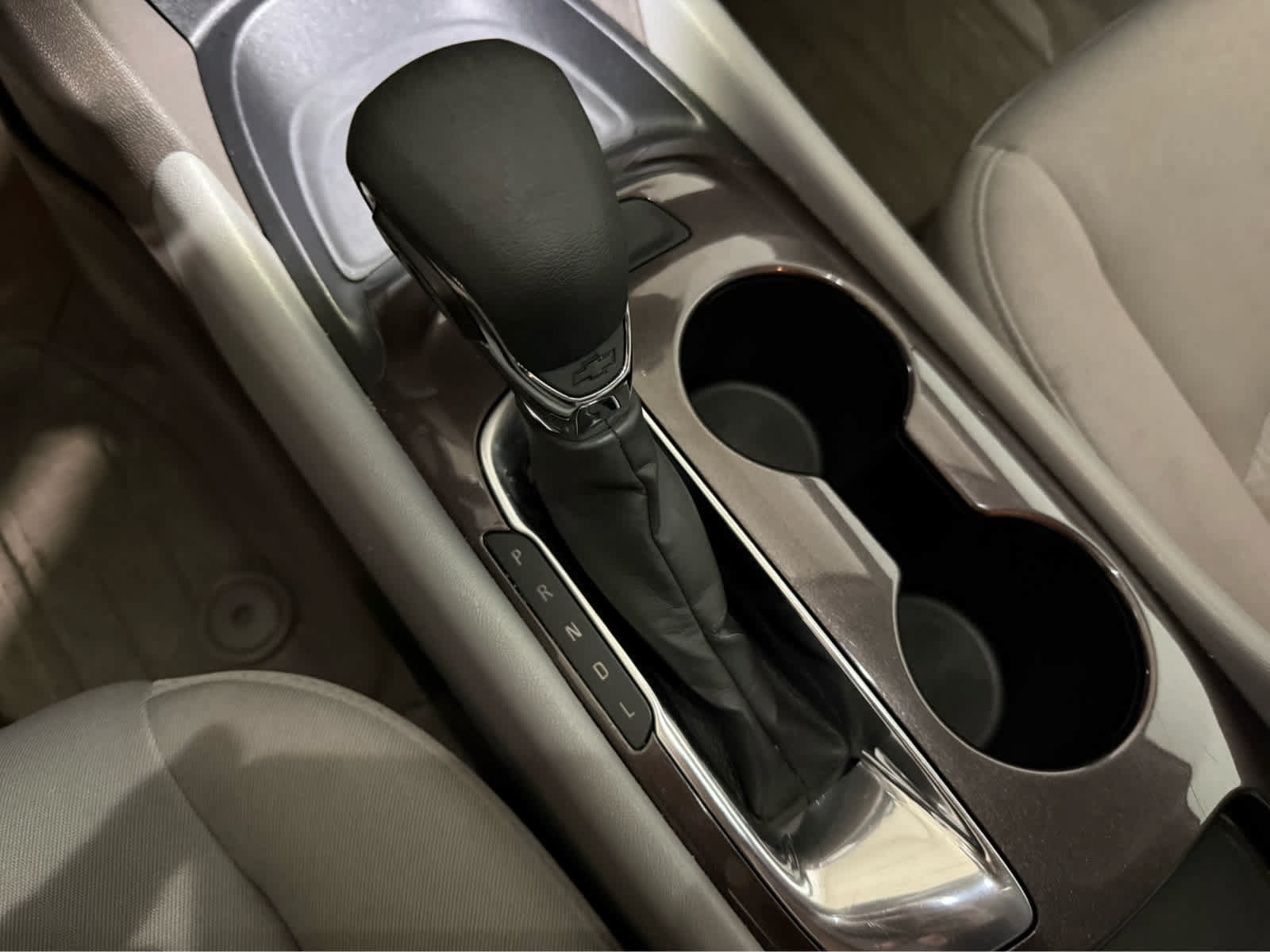 Used 2022 Chevrolet Malibu LS FWD image 23