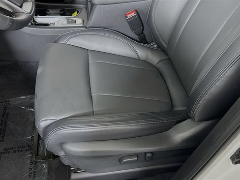 Used 2026 Subaru Ascent Premium AWD/4WD image 18