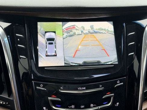 Used 2015 Cadillac Escalade ESV Luxury AWD/4WD image 13