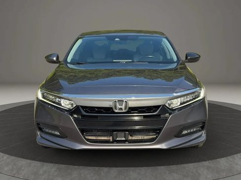 Used 2018 Honda Accord EX-L image 2