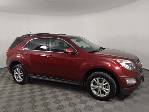 Used 2017 Chevrolet Equinox LT w/ Convenience Package FWD image 11
