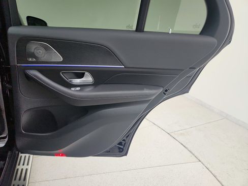 Certified 2025 Mercedes-Benz GLE 350 4MATIC image 28