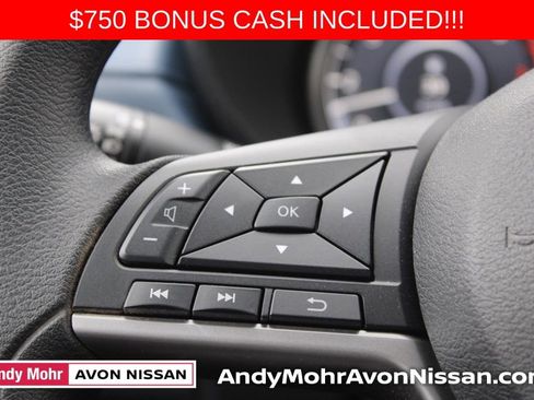 New 2025 Nissan Versa SV image 16