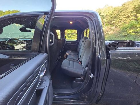 Used 2019 RAM 1500 Big Horn RWD image 35