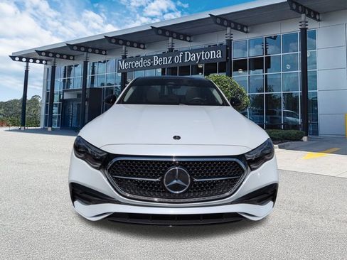 Used 2025 Mercedes-Benz E 350 Sedan image 9
