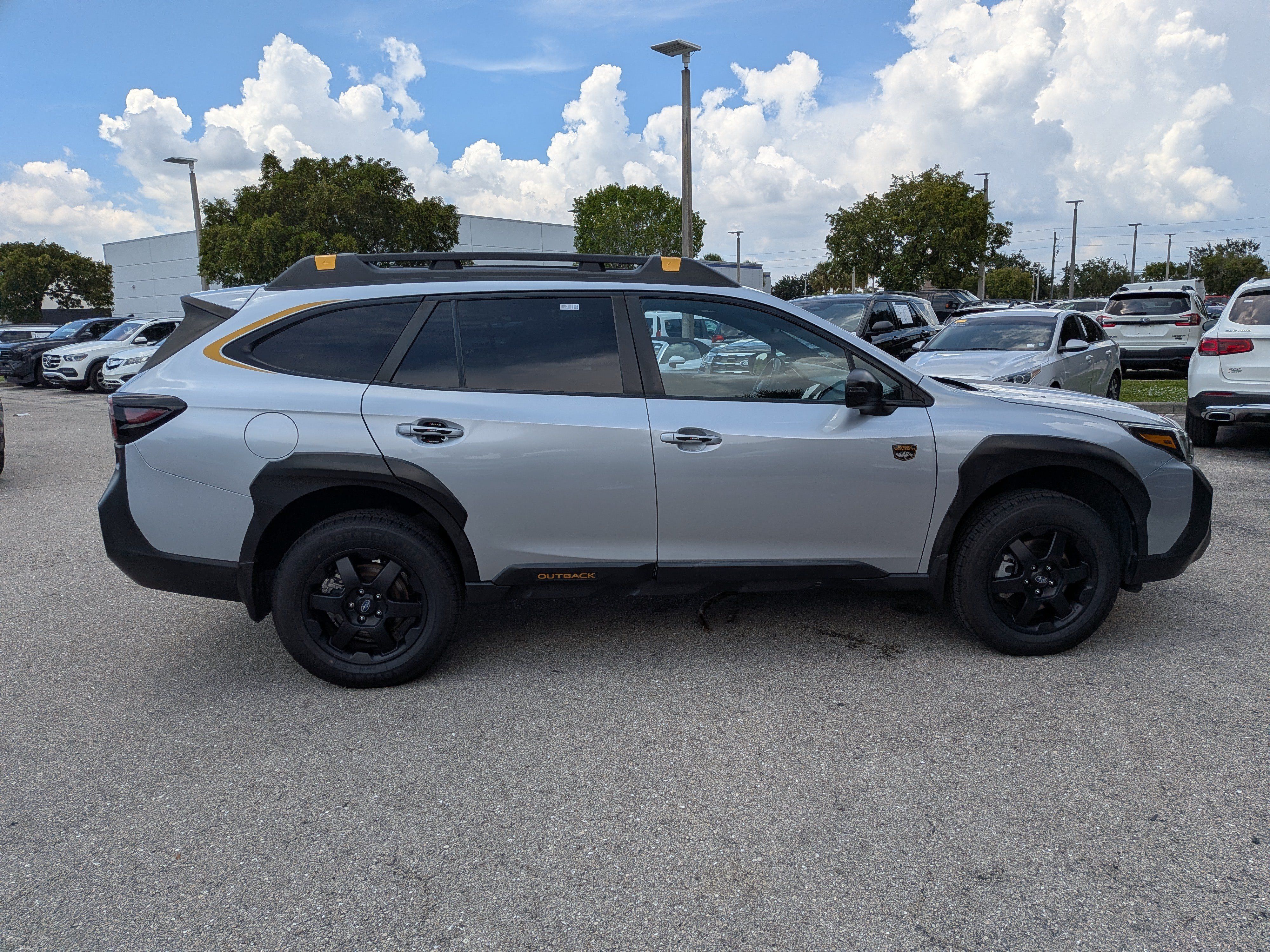 Used 2023 Subaru Outback Wilderness AWD/4WD image 3