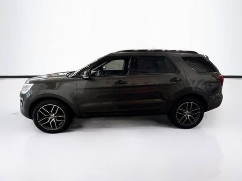 Used 2016 Ford Explorer Sport image 9
