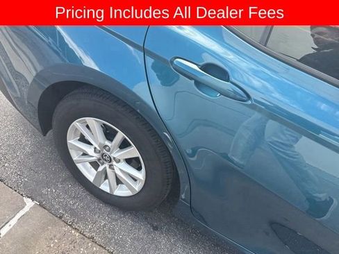 Used 2025 Toyota Camry LE FWD image 12