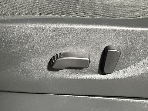 Used 2024 Nissan Frontier Pro-X w/ Pro Convenience Package image 16