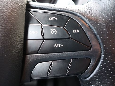 Used 2019 Dodge Durango GT image 32