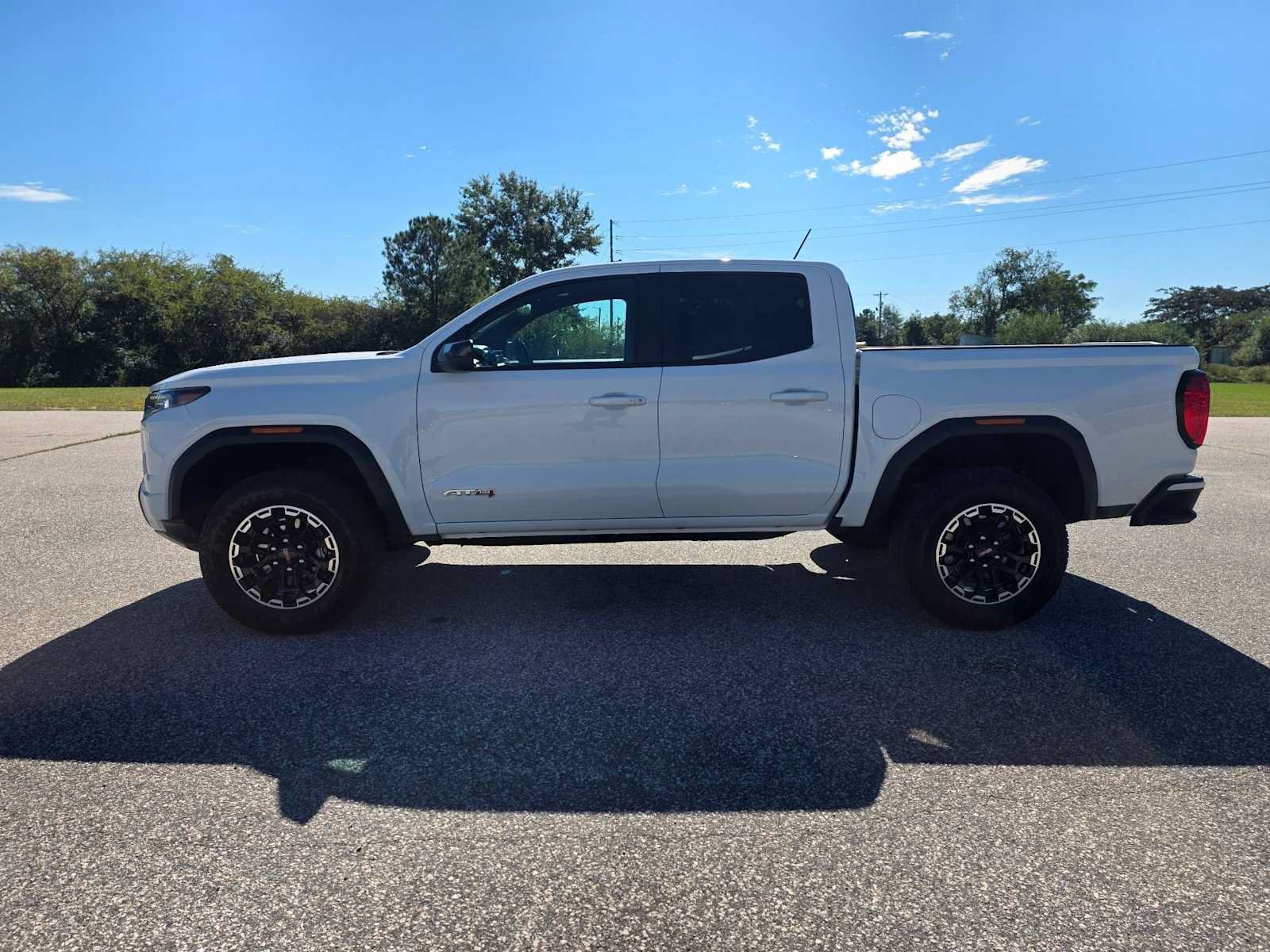 Used 2026 GMC Canyon AT4 AWD/4WD image 37