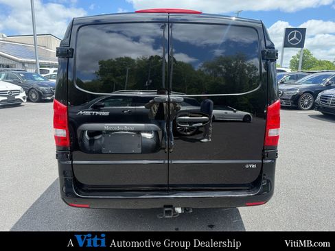 Used 2022 Mercedes-Benz Metris image 7
