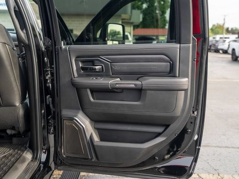 Used 2023 RAM 2500 Limited AWD/4WD image 13