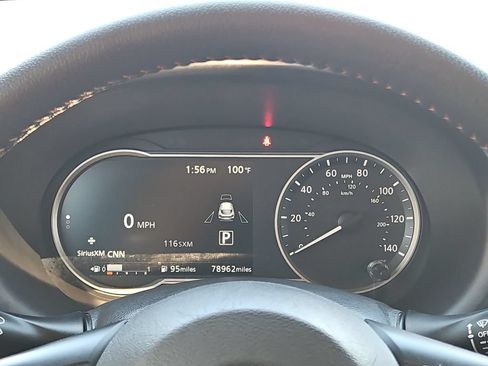 Used 2020 Nissan Kicks SR w/ SR Premium Package FWD image 26