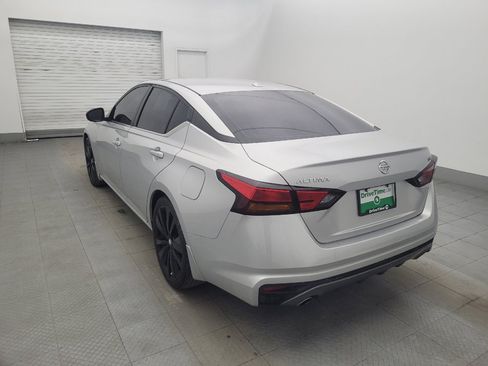 Used 2019 Nissan Altima 2.5 SR w/ SR Premium Package image 5