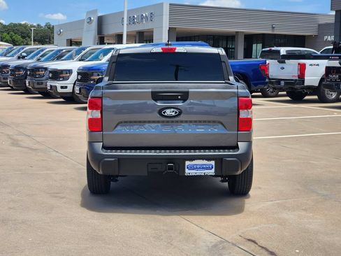 Used 2025 Ford Maverick XLT FWD image 6