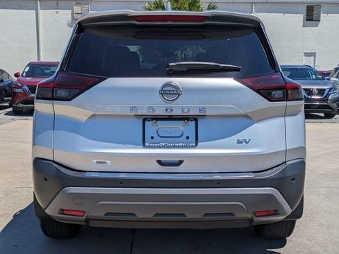 Used 2023 Nissan Rogue SV FWD image 7