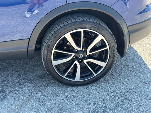 Used 2019 Nissan Rogue Sport SL w/ Premium Package AWD/4WD image 12