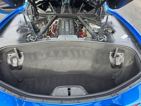 Used 2024 Chevrolet Corvette Stingray Preferred Cpe w/ Z51 Performance Package image 10