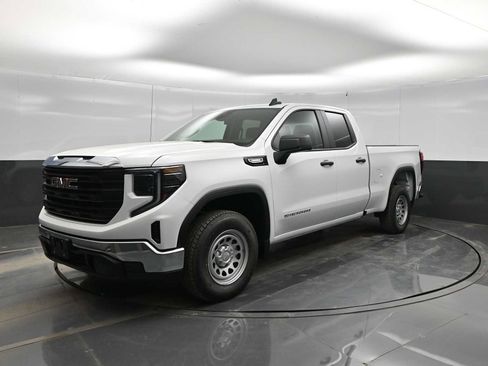 New 2026 GMC Sierra 1500 Pro w/ Convenience Package RWD image 4